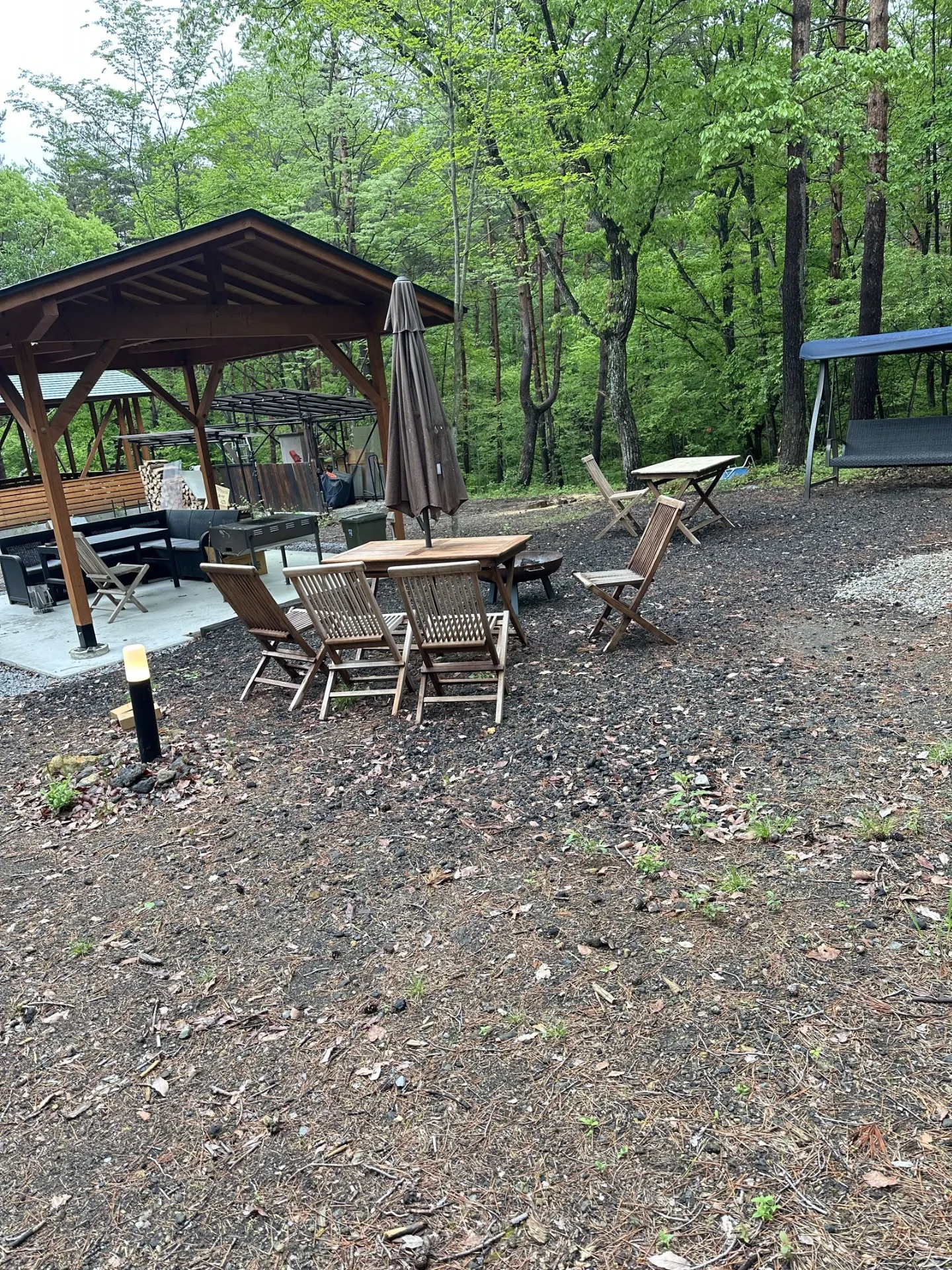 テーブルと焚き火台