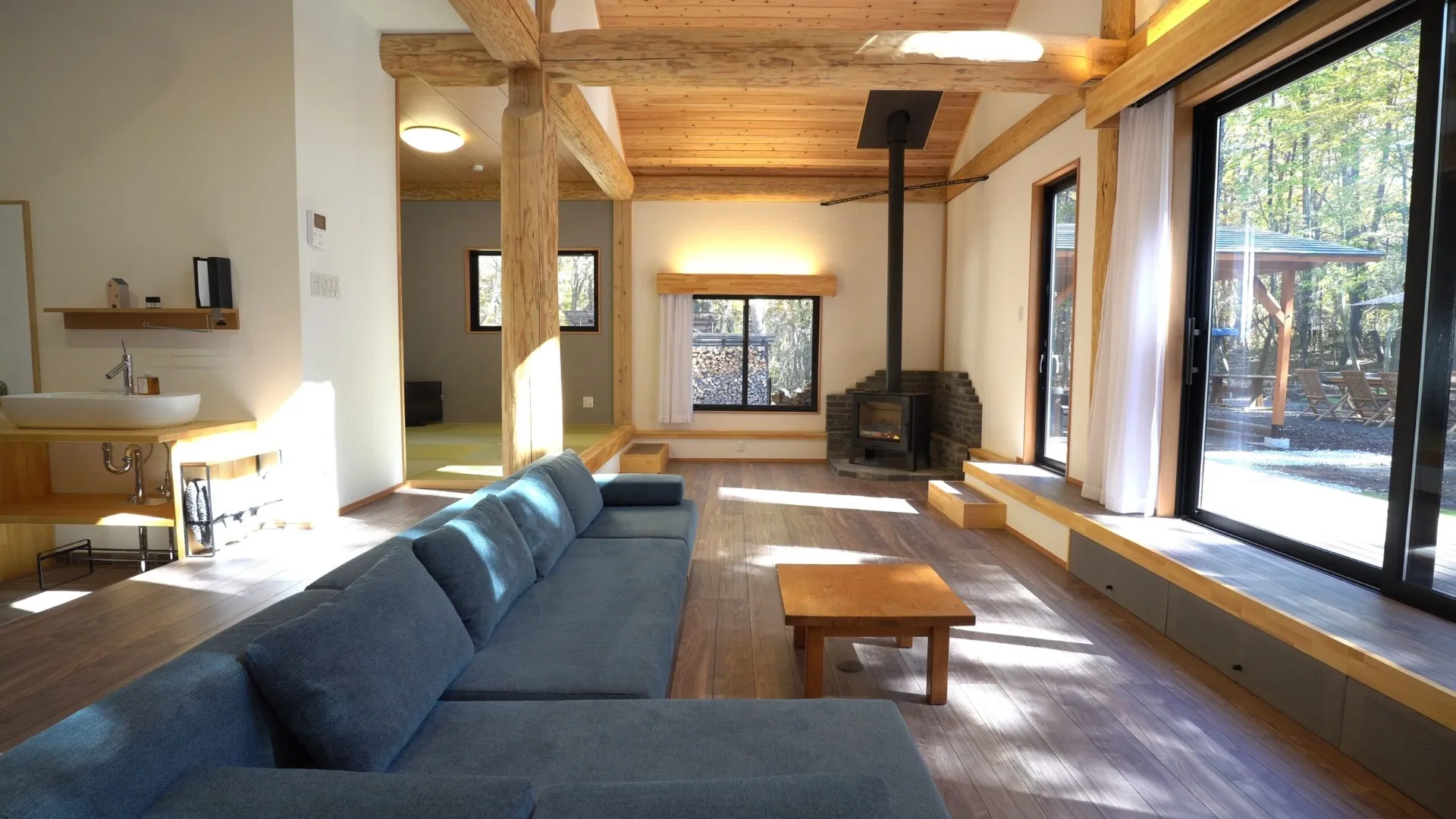 リビングと和室