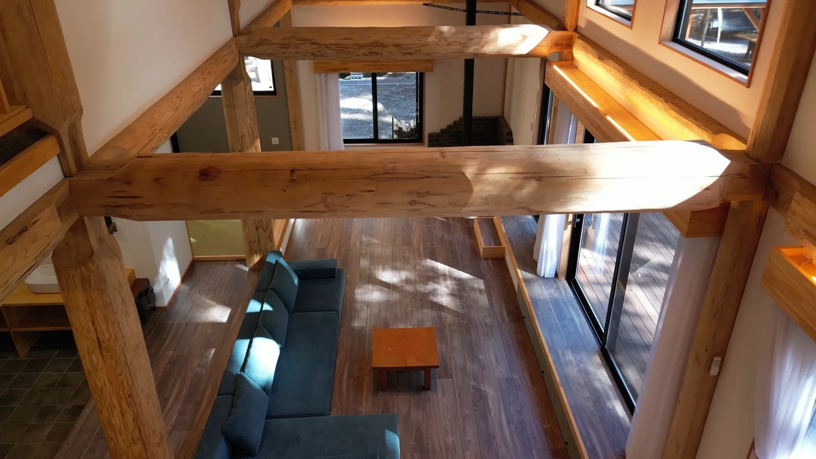 上からのリビング